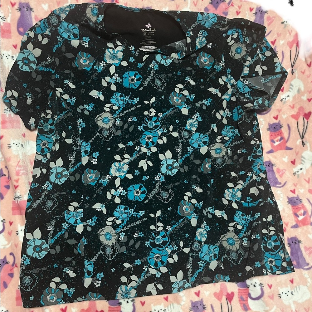 Scrubs top
